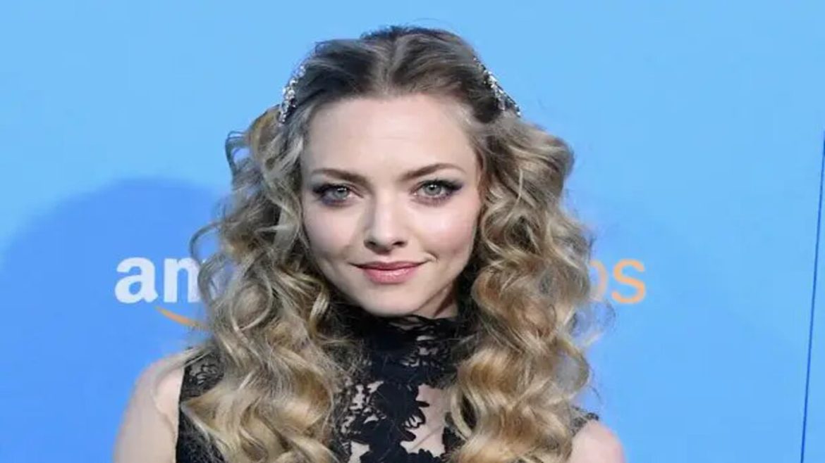 Amanda Seyfried Biography